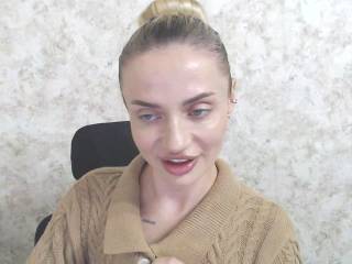 Emily33