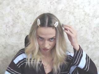Emily33
