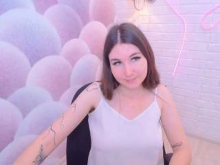 AnnyX