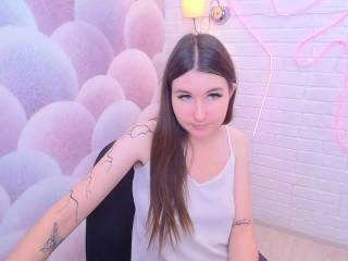 AnnyX