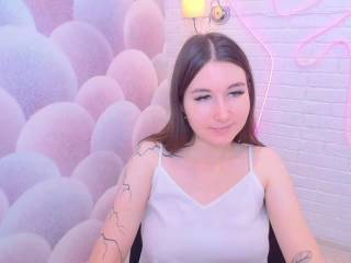 AnnyX