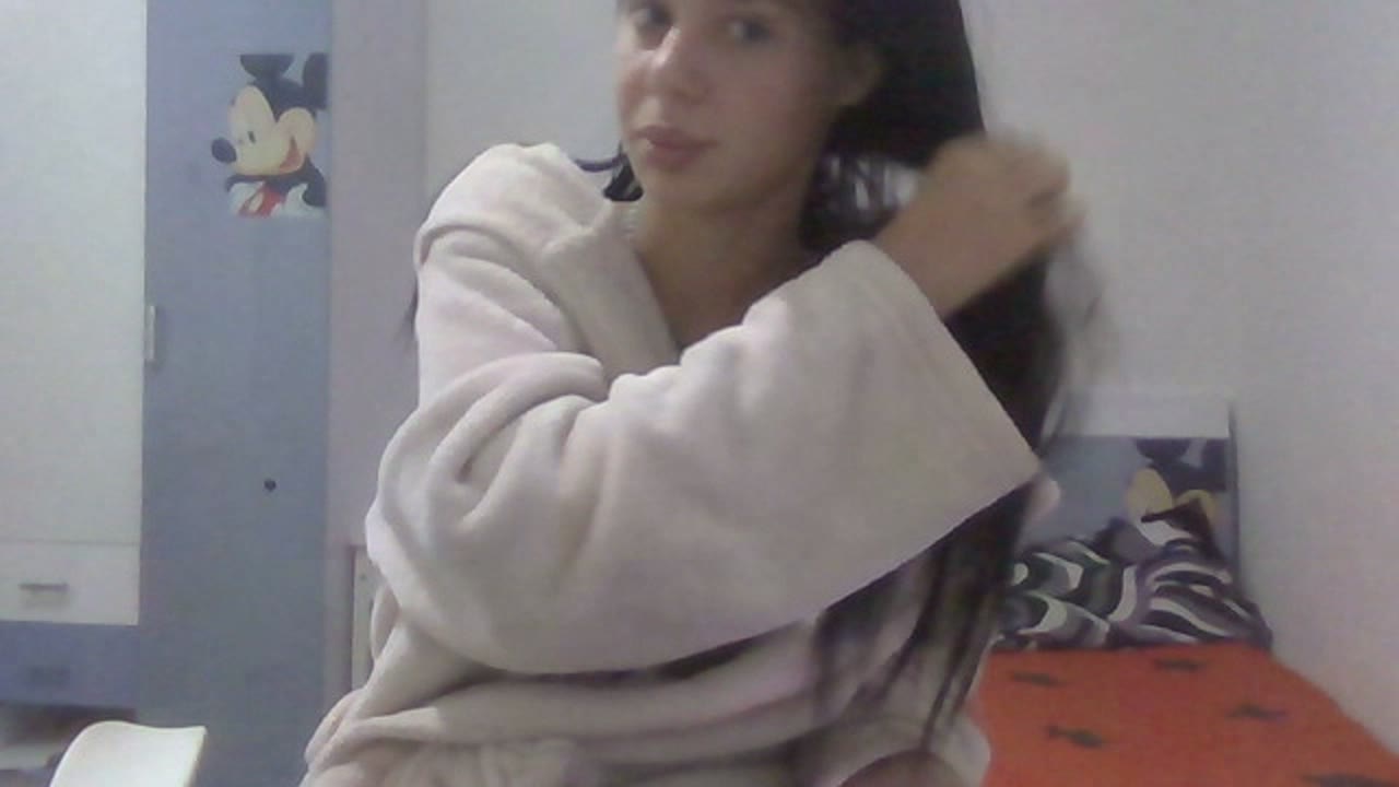 Bellasquirt3