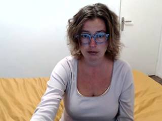 mysterywoman