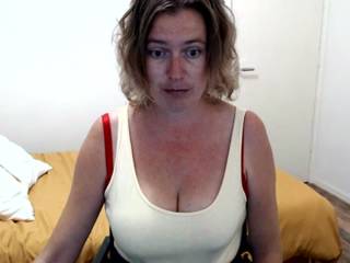 mysterywoman